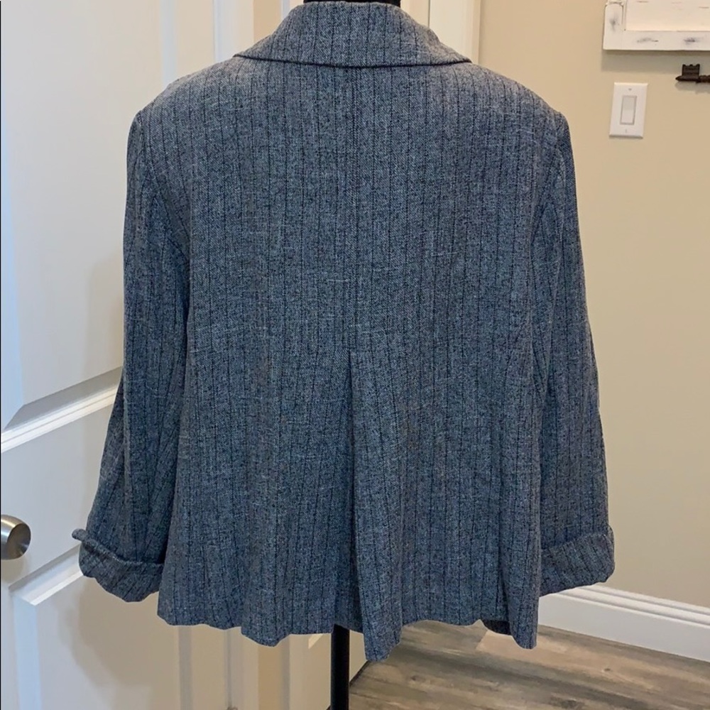 Jacket - Picture 6 of 6